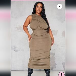 Pretty little thing midi dress size 20 C1